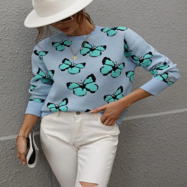 Damski sweter regular fit z motywem motyla