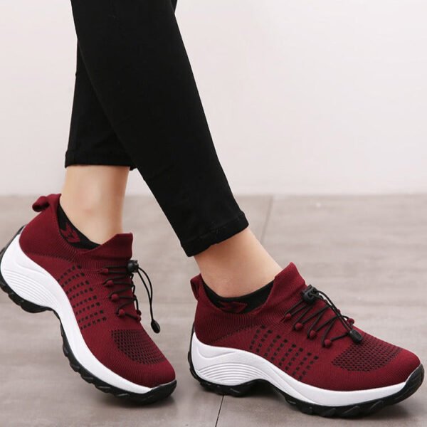 Damskie sneakersy ortopedyczne o szerokim kroju