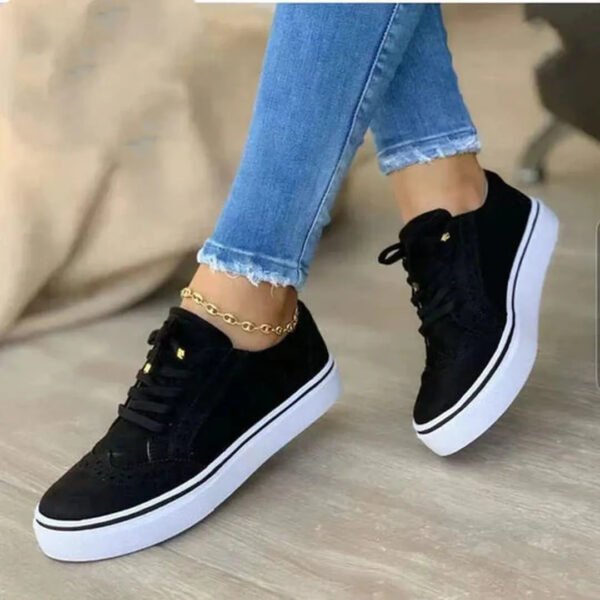 Damskie niskie sneakersy sznurowane w casualowym stylu